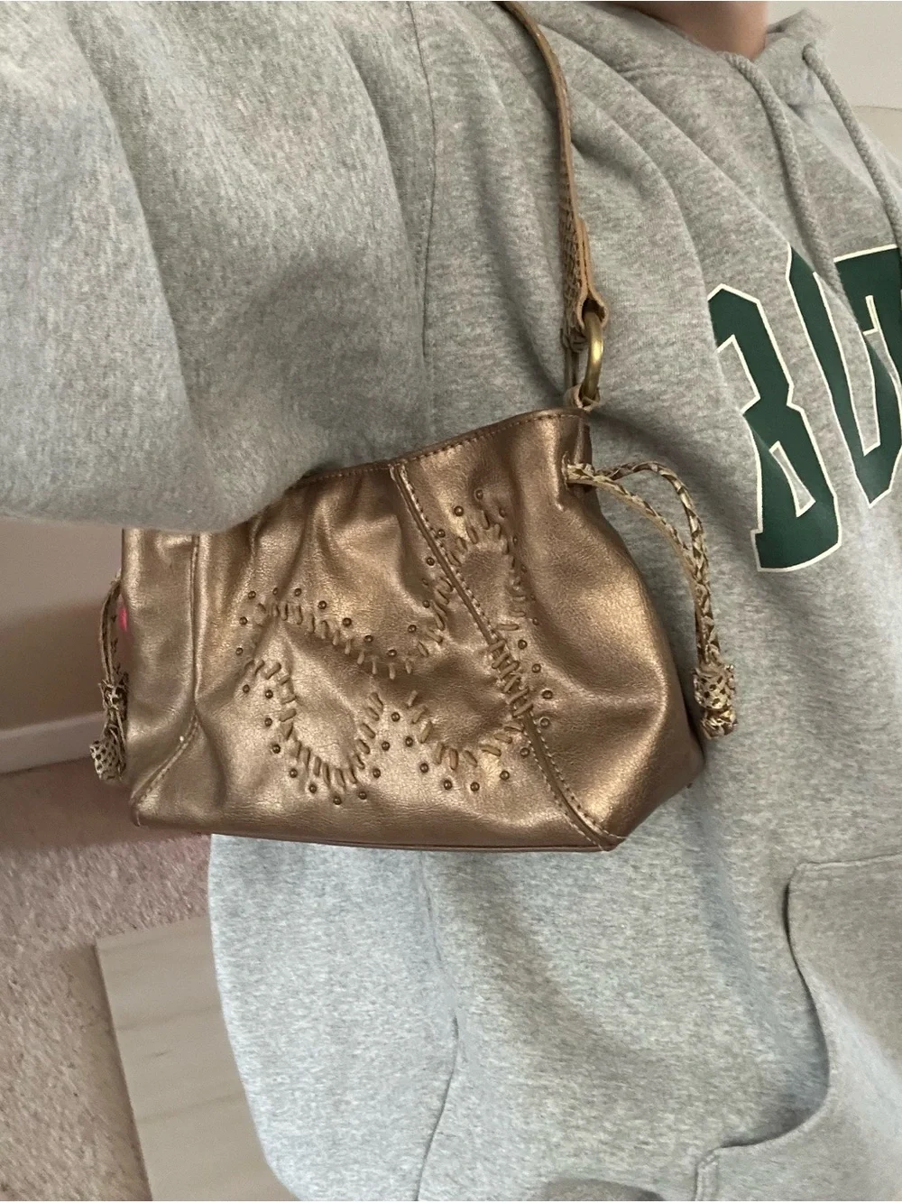 liz claiborne embroidered butterfly mini bag